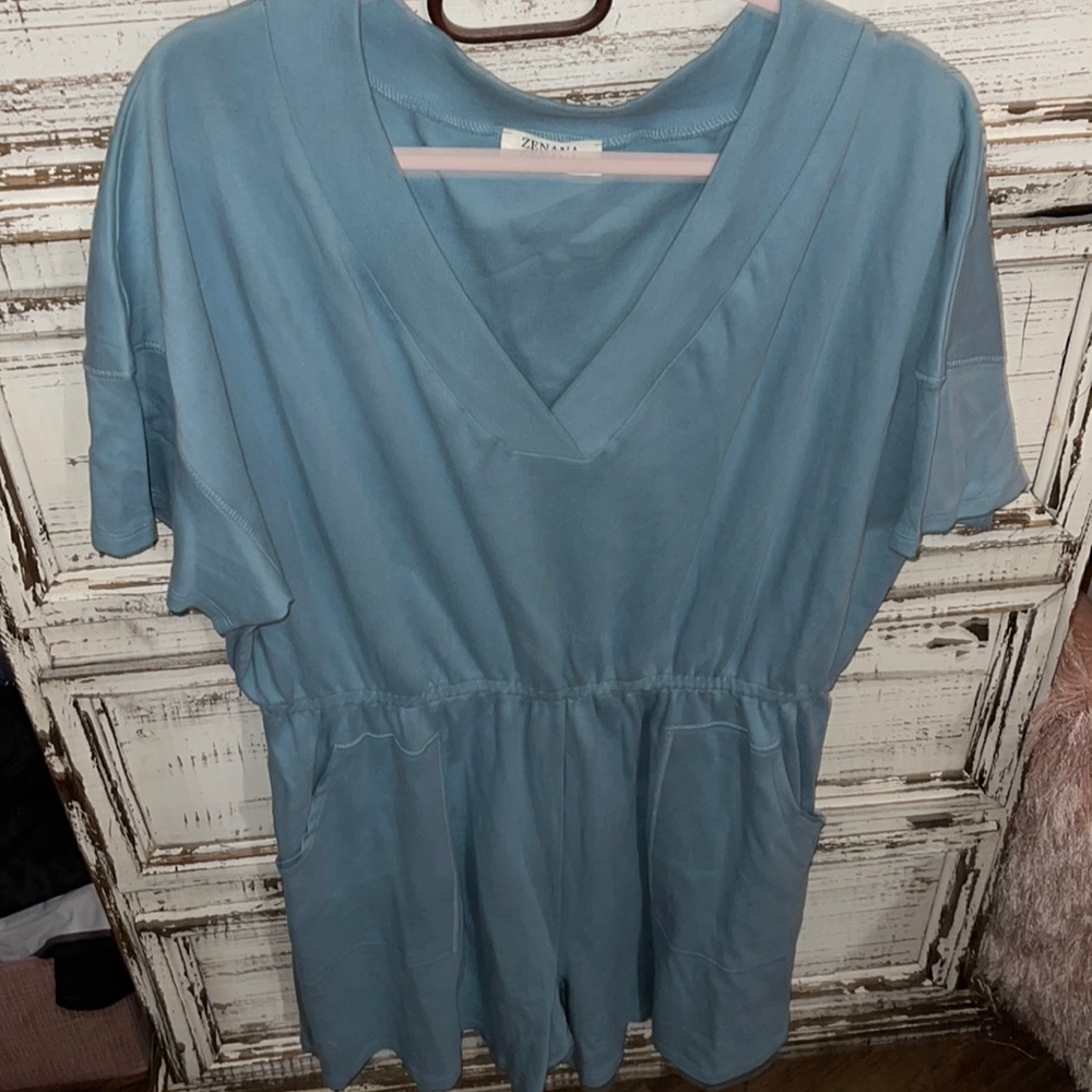 NWOT Zenana sky blue romper with v neck and pockets so cute size 2x